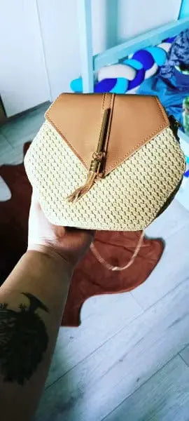 Customer photo review by Olivia